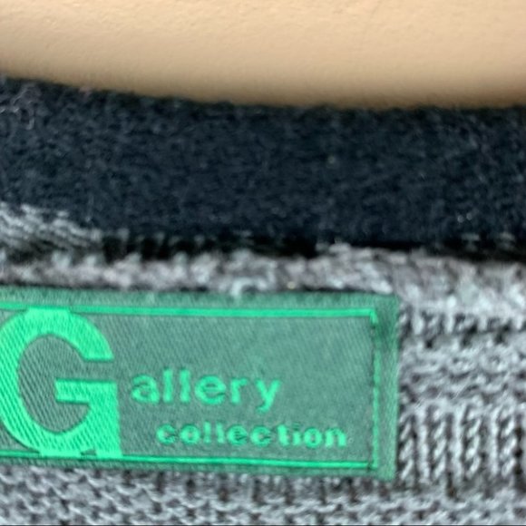 Gallery Collection Green/Grey Long Sweater Vest - Picture 3 of 8
